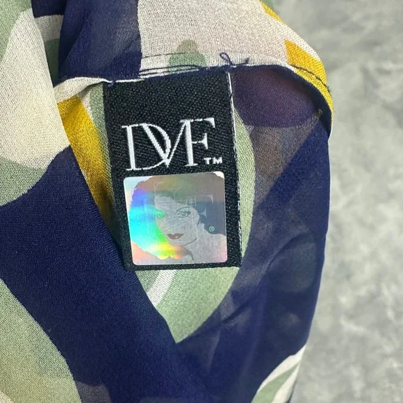 Diane von Furstenberg Ortega Blouse Womens 6 Navy Yellow Silk Floral Excellent - Picture 5 of 9